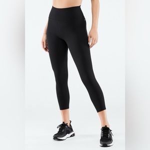 Fabletics Define PowerHold High-Waisted Capri - Size L